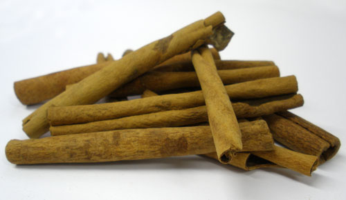 Kanel, hel 8-10 cm - 30 g.