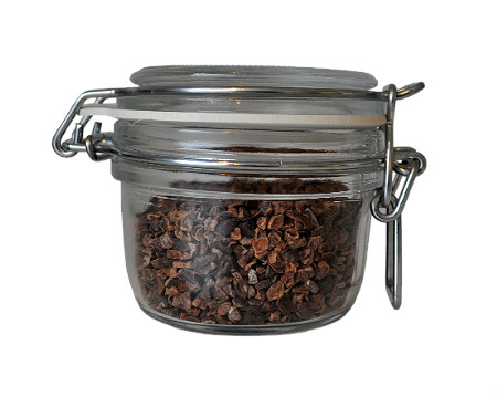 Ristet kakaonibs i patentglas, 50 g.